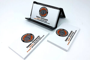 Read more about the article How Professional Business Cards Impact Networking Success | Custom Printing in Rochester, MN