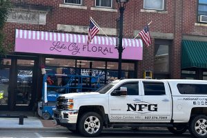 Read more about the article The Secret to Storefronts That Stop People in Their Tracks | Custom Signs in Rochester, MN