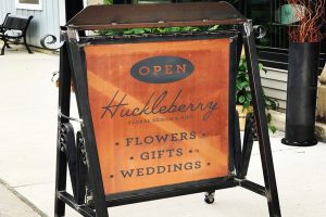 Read more about the article Why Every Business Needs Eye-Catching Custom Signs | Rochester, MN
