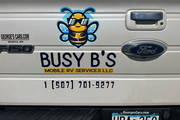 Read more about the article Vehicle vs Window Decals: Which Works Better for You? | Business Decals in Rochester, MN